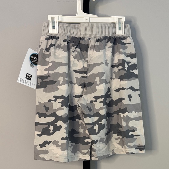 Fortnite Boys Gray Camo Swim Trunks Size Medium or Large New NWT - Picture 5 of 6